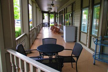 هتل Best Western Plaza Inn
