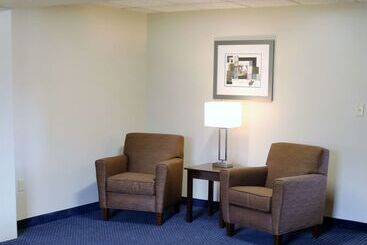 هتل Best Western Plaza Inn