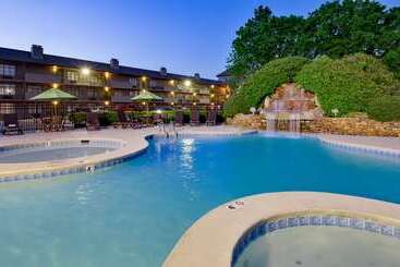 هتل Best Western Plaza Inn