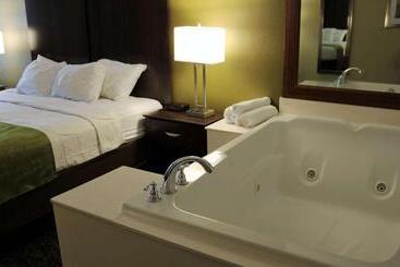 هتل Best Western Plaza Inn