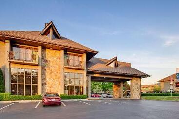 هتل Best Western Plaza Inn
