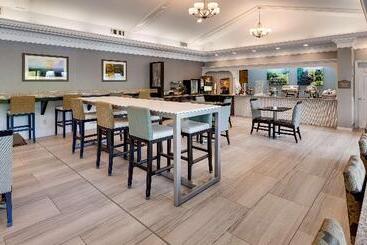 هتل Best Western Plaza Inn