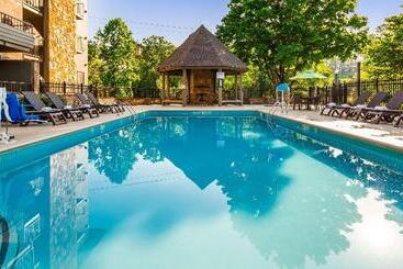 هتل Best Western Plaza Inn