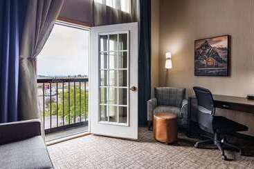 هتل Best Western Plus Grant Creek Inn