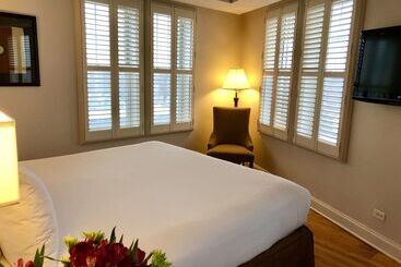 هتل Best Western Plus Hawthorne Terrace