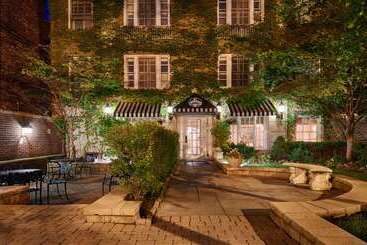 هتل Best Western Plus Hawthorne Terrace