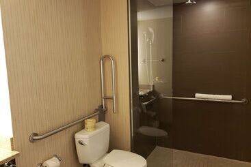 هتل Best Western Plus Hawthorne Terrace