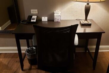 هتل Best Western Plus Hawthorne Terrace