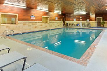 هتل Best Western Plus Landmark Inn
