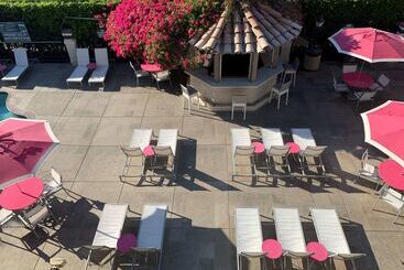 Отель Best Western Plus Las Brisas