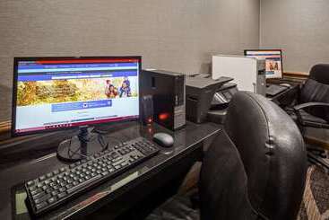 هتل Best Western Plus North Canton Inn & Suites