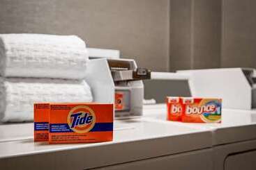 هتل Best Western Plus North Canton Inn & Suites