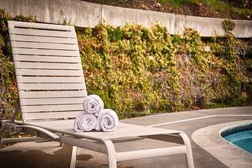 هتل Best Western Willits Inn