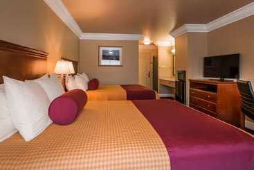 هتل Best Western Willits Inn