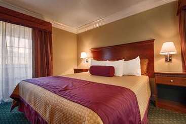 هتل Best Western Willits Inn