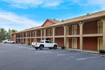 هتل Best Western Willits Inn