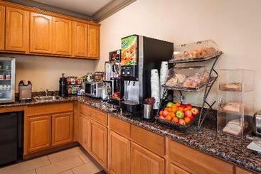 هتل Best Western Willits Inn