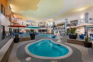 Revel Hotel Minot   Surestay Collection By Best Western