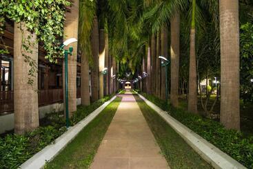 هتل Buddha Maya Garden By Kgh Group