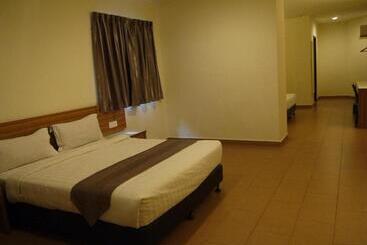 هتل Grand Court
