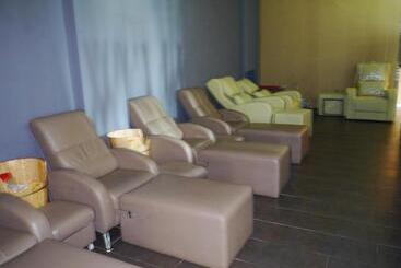 هتل Grand Court