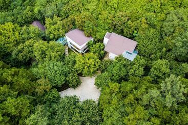 Отель Innature.hanyang