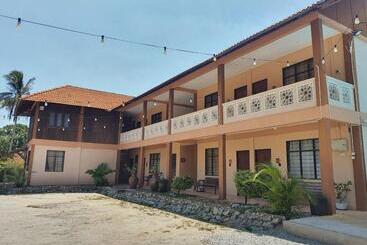 پانسیون Nks Chalet