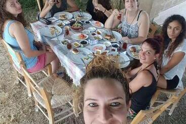 پانسیون Revaklı Ev Guest House
