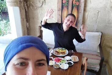 پانسیون Revaklı Ev Guest House