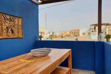 تختخواب و صبحانه Casa Blu Guesthouse Maison D Hôtes