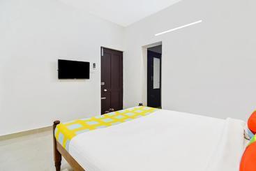 پانسیون Elegant 1br Stay Near Technopark