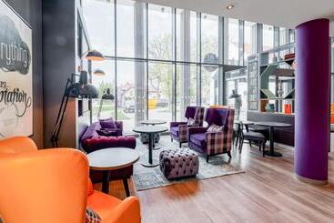 هتل Premier Inn München Airport Süd