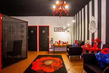 هتل The Villa Manor & Spa