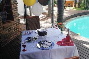 هتل The Villa Manor & Spa