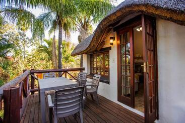 هتل The Villa Manor & Spa