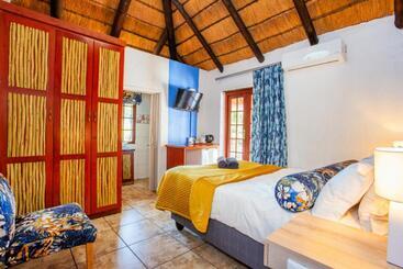 هتل The Villa Manor & Spa