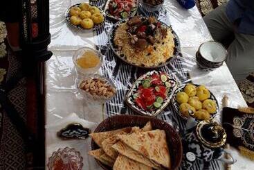 پانسیون Guest House Khiva Boyjon Ota