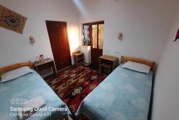 پانسیون Guest House Khiva Boyjon Ota