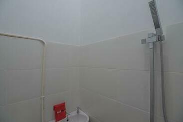 پانسیون Reddoorz @ Jalan Pelita Batam