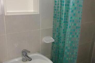 تختخواب و صبحانه Ezeiza Home