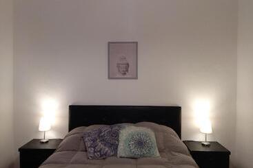 تختخواب و صبحانه Ezeiza Home