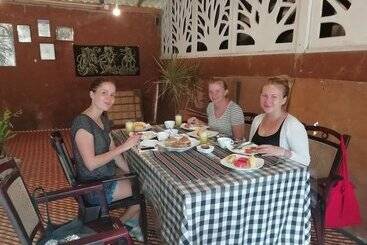 هاستل Nest Rest Inn