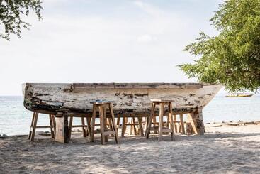 هتل Wah Resort Gili Trawangan