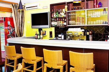 酒店 Anthena Studios