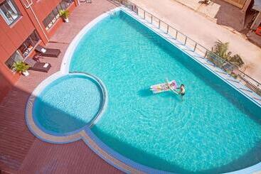 City Comfort Airport Hotel Phnom Penh