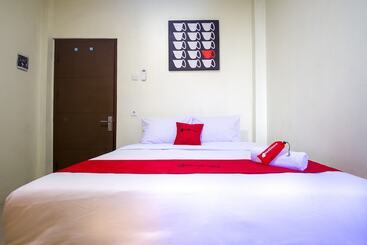 پانسیون Reddoorz Near Taman Kota Ternate