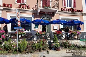 تختخواب و صبحانه Chez Martine