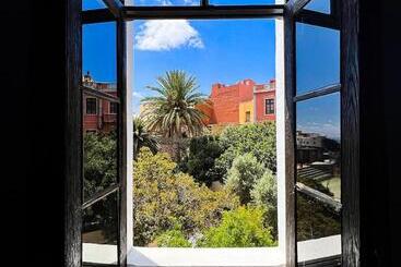 تختخواب و صبحانه Villa Nestor