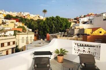 تختخواب و صبحانه Villa Nestor