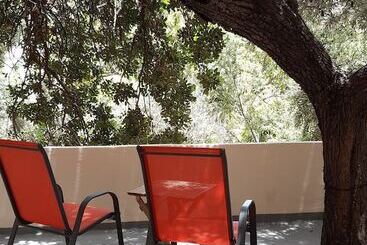 تختخواب و صبحانه Villa Nestor